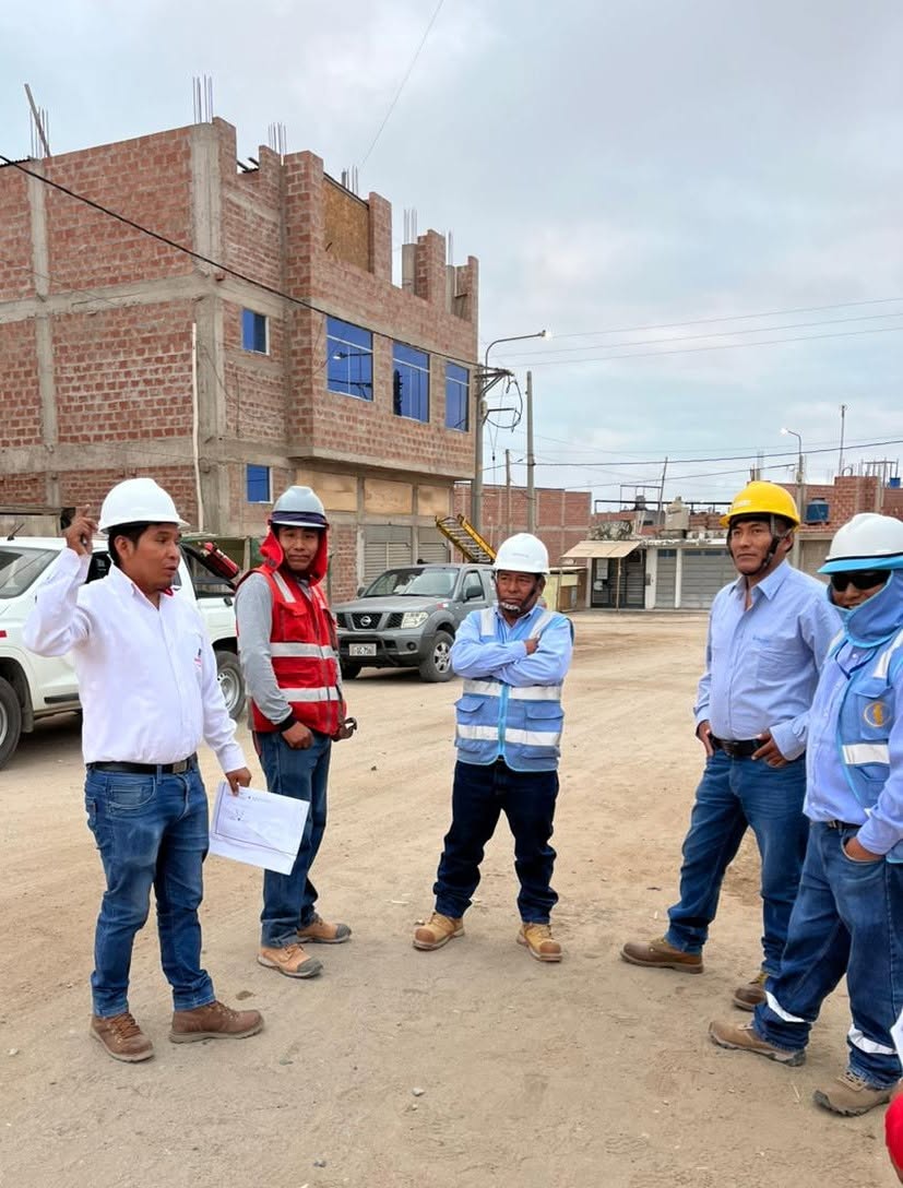 Proyecto de Electrificacion en Ilo avanzar para beneficiar a mas familias