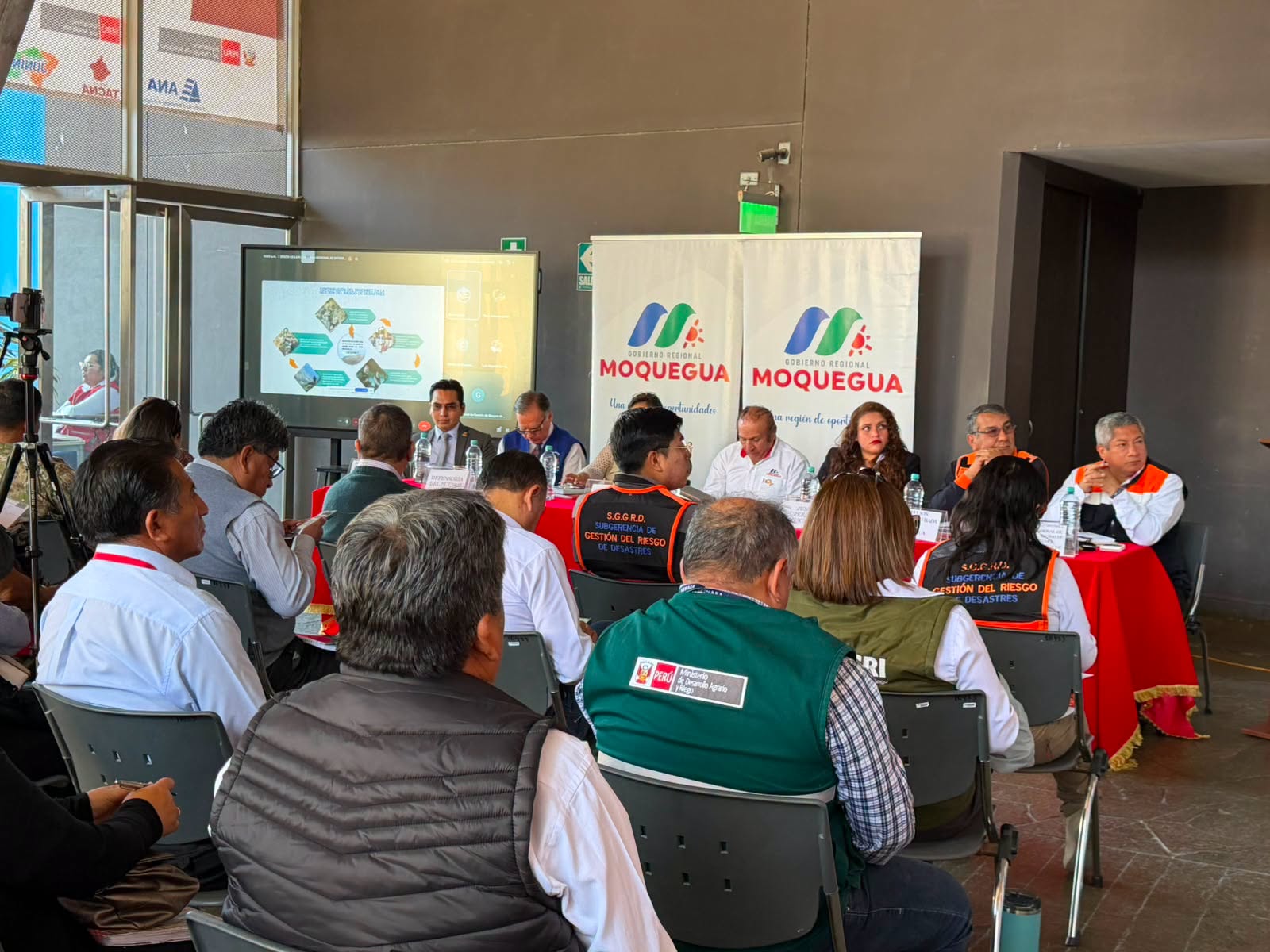 DREM participa en reunion de trabajo para la gestion de riegos y desastres